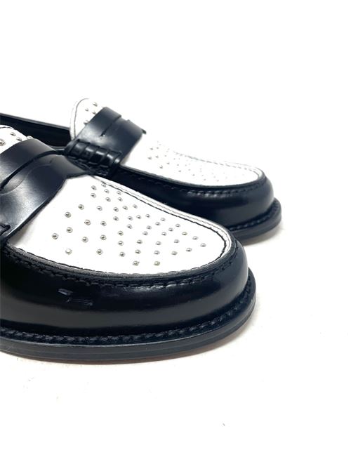 Mocassino donna bicolore con borchie IL LACCIO | ILARYABRASIVATONERO/BIANCO